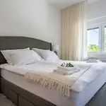 Appartement Tivoli *