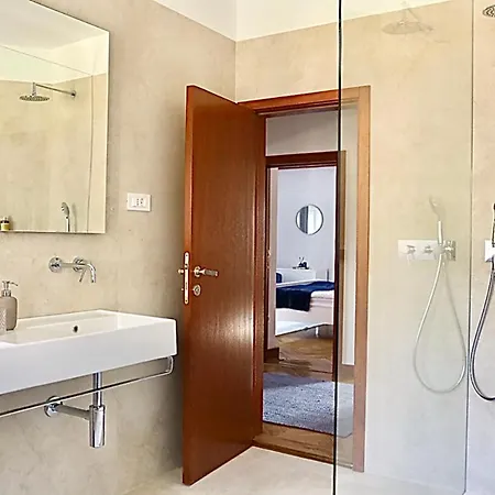 Tivoli Apartment