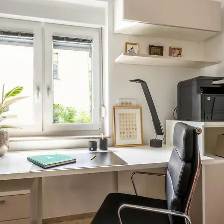 Tivoli Apartment