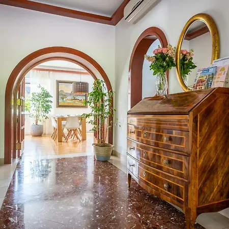Tivoli Apartment
